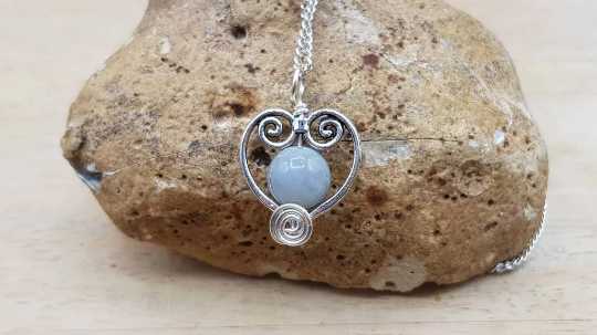 Aquamarine heart pendant