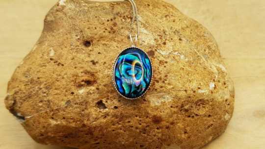 Blue Abalone pendant 18x13mm