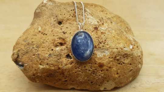 Blue Kyanite necklace 18x13mm