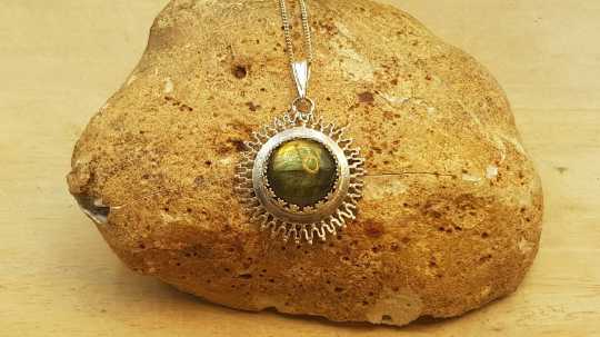 Labradorite Sun necklace