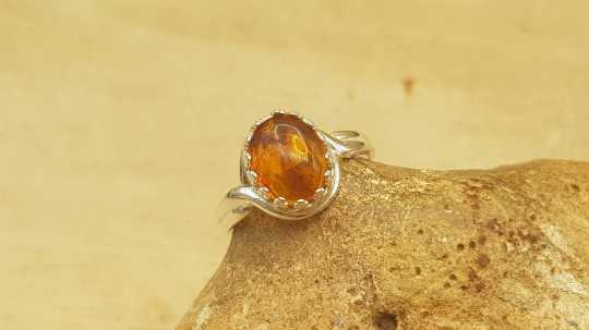 Adjustable Amber Ring 10x8mm