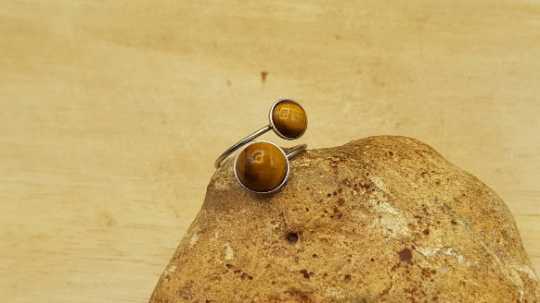 Hypoallergenic Tigers eye ring
