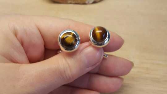 Mens Tiger's eye cufflinks.