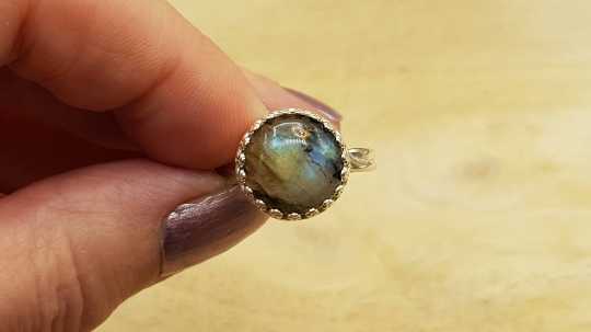Labradorite ring 12mm