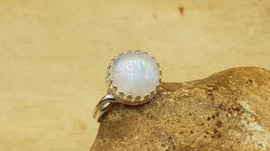 Rainbow moonstone Ring