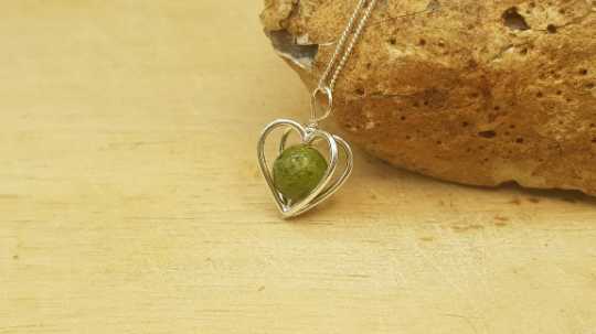 Small Jade heart pendant