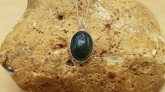 Small Moss agate pendant