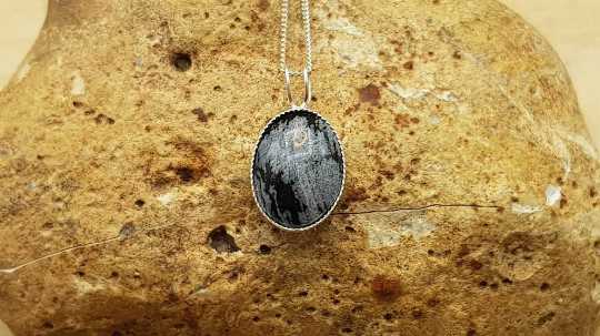 Small Snowflake Obsidian necklace