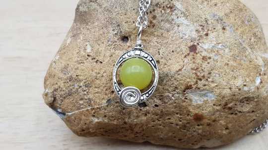 Peridot pendant