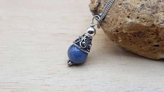 Dumortierite pendant