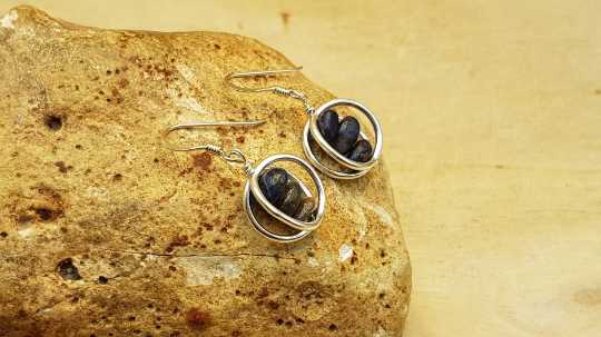 Sapphire circle Earrings