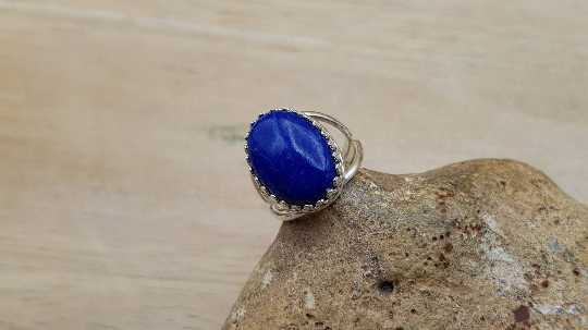 Lapis lazuli ring