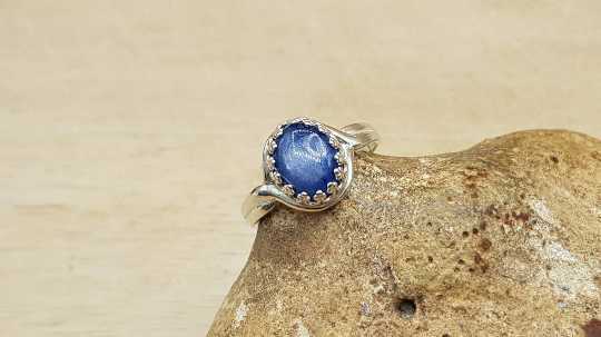 Oval Blue Kyanite ring