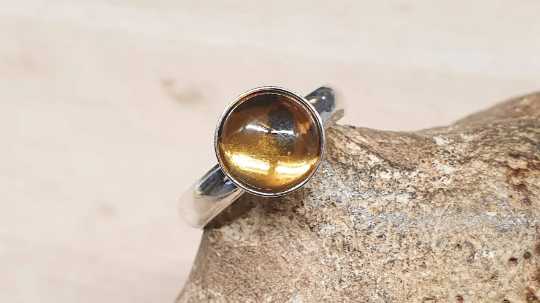 Minimalist Citrine Ring