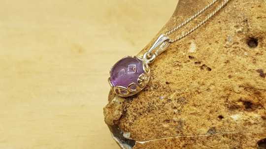 Tiny Amethyst Pendant 8mm