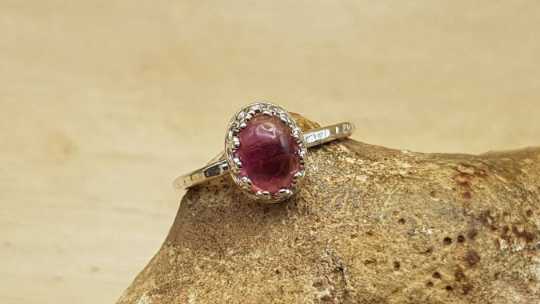 Minimalist Pink Tourmaline ring