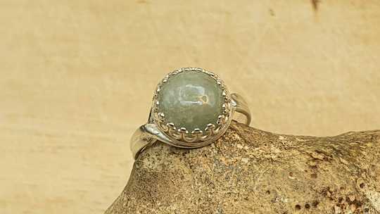 Round Aquamarine ring