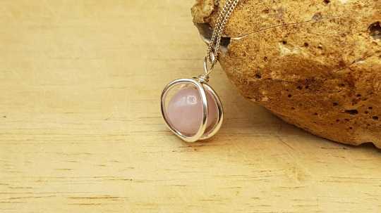 Kunzite circle pendant