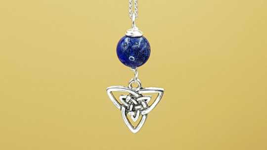 Triquetra Lapis lazuli Pendant