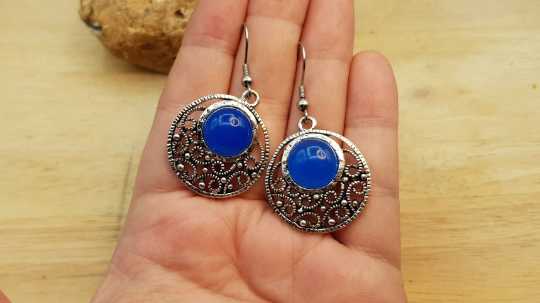 Round filigree Blue Onyx earrings