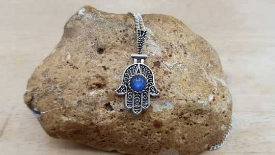 Kyanite Hamsa pendant