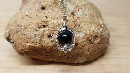 Empowered Crystals :: Mens Raw black Tourmaline pendant