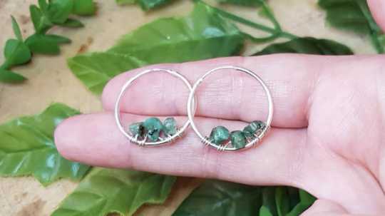 Emerald hoop earrings