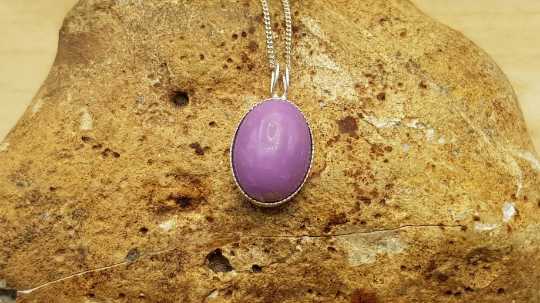 Phosphosiderite necklace