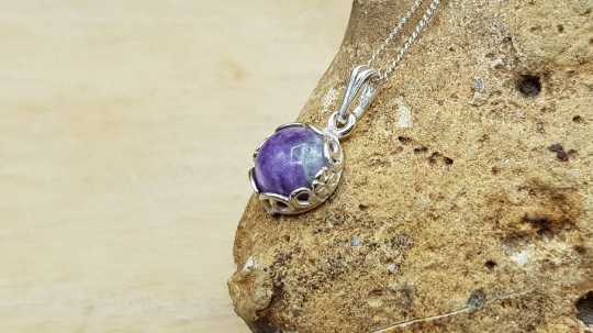 Tiny Charoite pendant 8mm