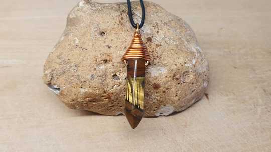 Copper tigers eye point pendant