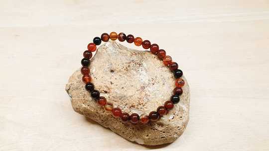 Stretch Sardonyx bracelet