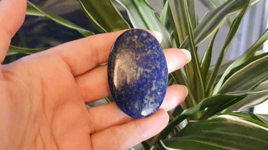 Lapis Lazuli palmstone