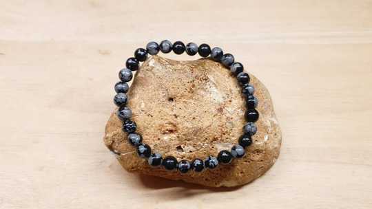 Snowflake Obsidian stretch bracelet