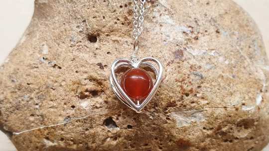 Carnelian heart pendant