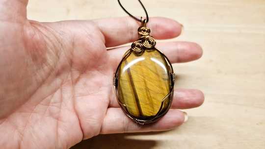 Large Tigers Eye Pendant