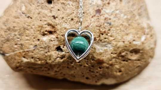 Malachite heart pendant