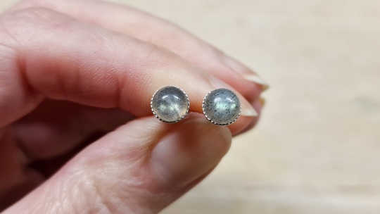 Labradorite stud earrings 6mm